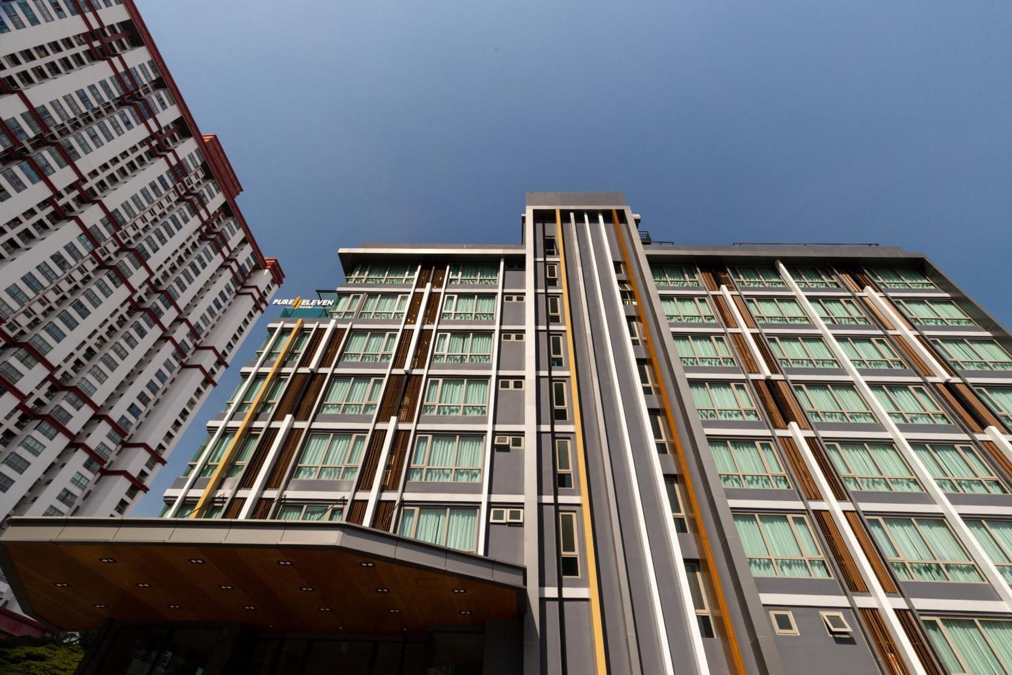 Pure Eleven Hotel Bangkok Makkaszan Kültér fotó