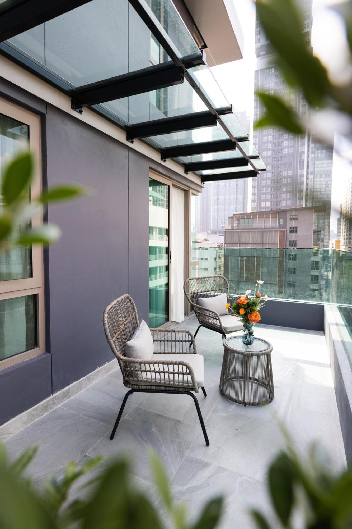 Pure Eleven Hotel Bangkok Makkaszan Kültér fotó