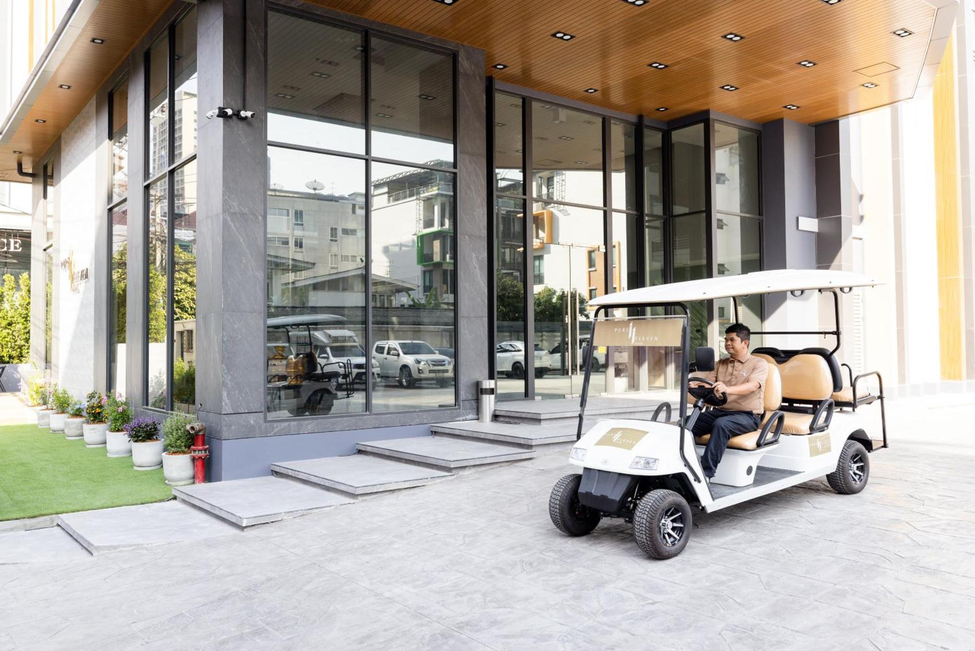 Pure Eleven Hotel Bangkok Makkaszan Kültér fotó