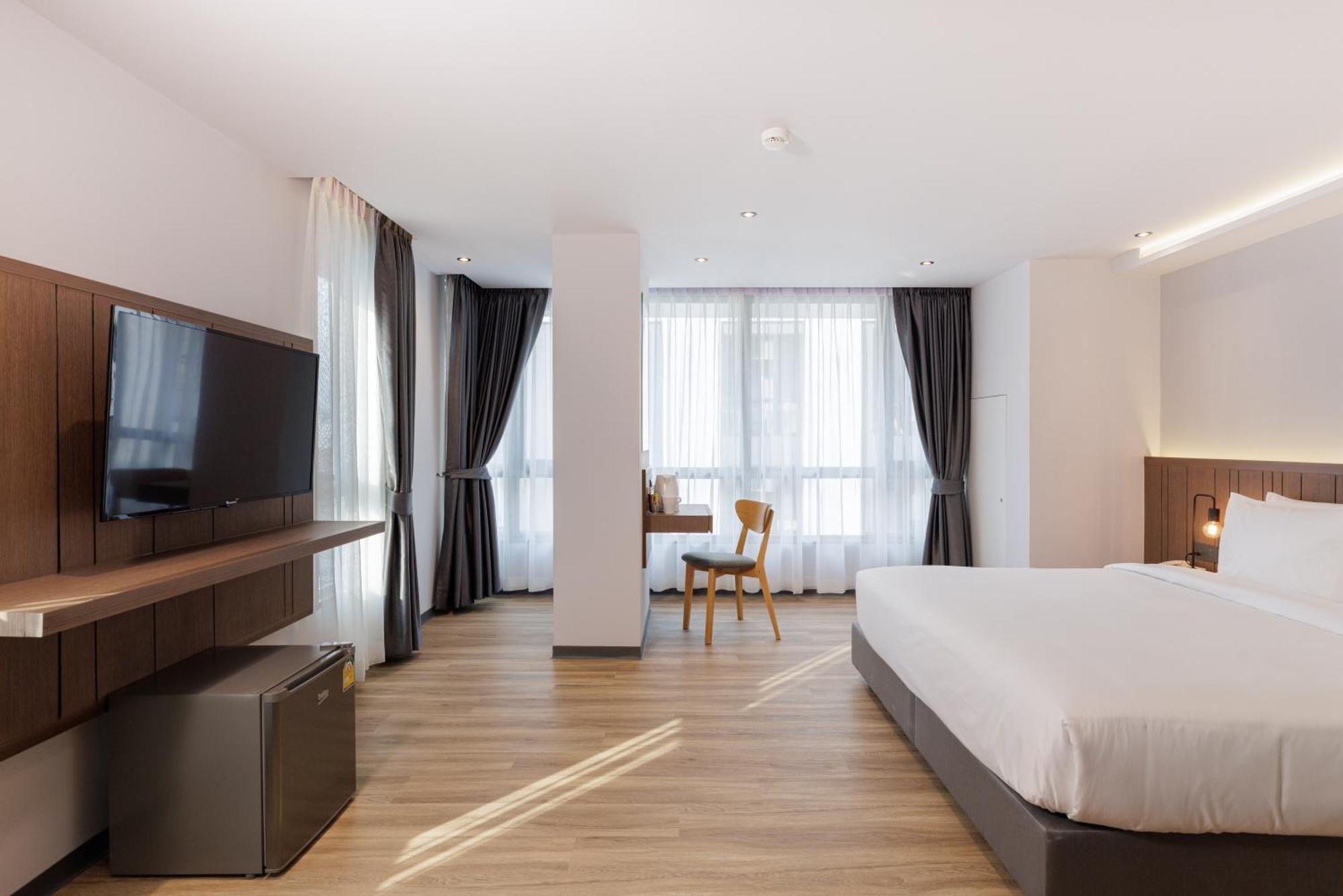 Pure Eleven Hotel Bangkok Makkaszan Kültér fotó